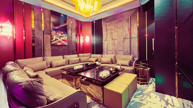 K Palace 巨亨 gallery image